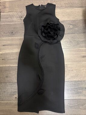 Black Sleeveless Rose-Applique Midi Dress.size S